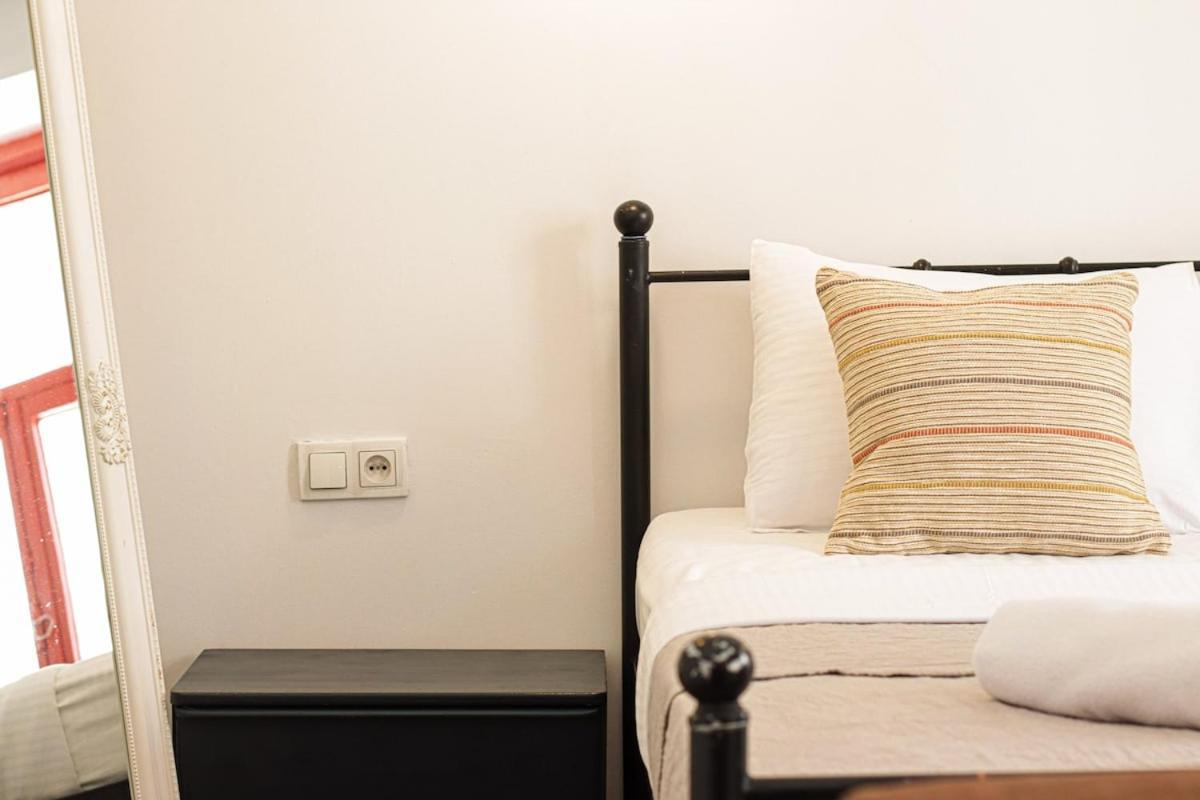 Unique Modern 1 Bedroom In By Wehost 第比利斯